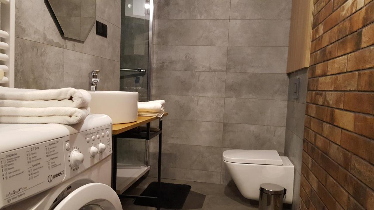 Apartament Dwupoziomowy Z Klimatyzacja Apartment Krynica Zdroj Luaran gambar